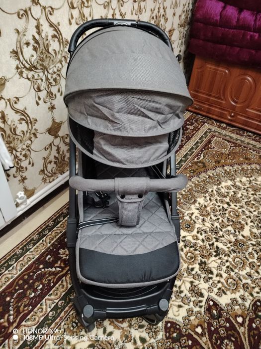 Детская коляска в отличном состоянии