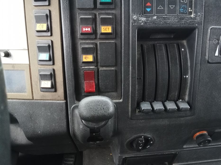 Autoutilitara Man 14.222