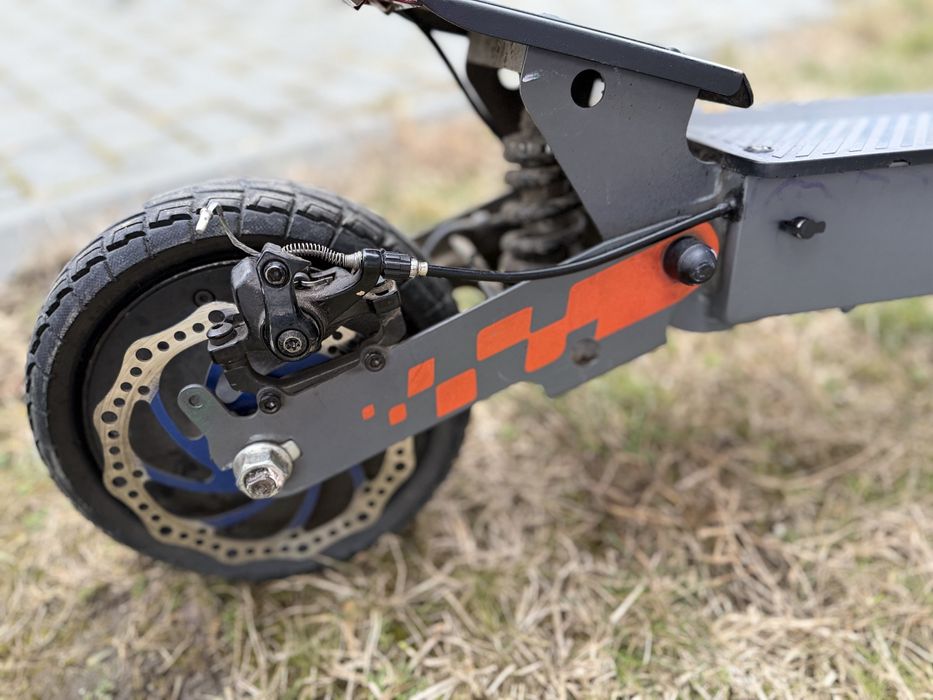 Vand Trotineta KUKIRIN G2 260KM  2025 (Frane noi)