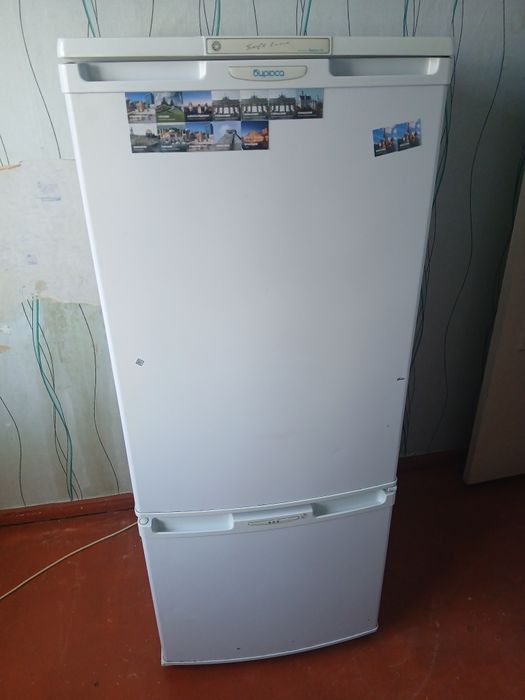 Холодильник  Бирюса