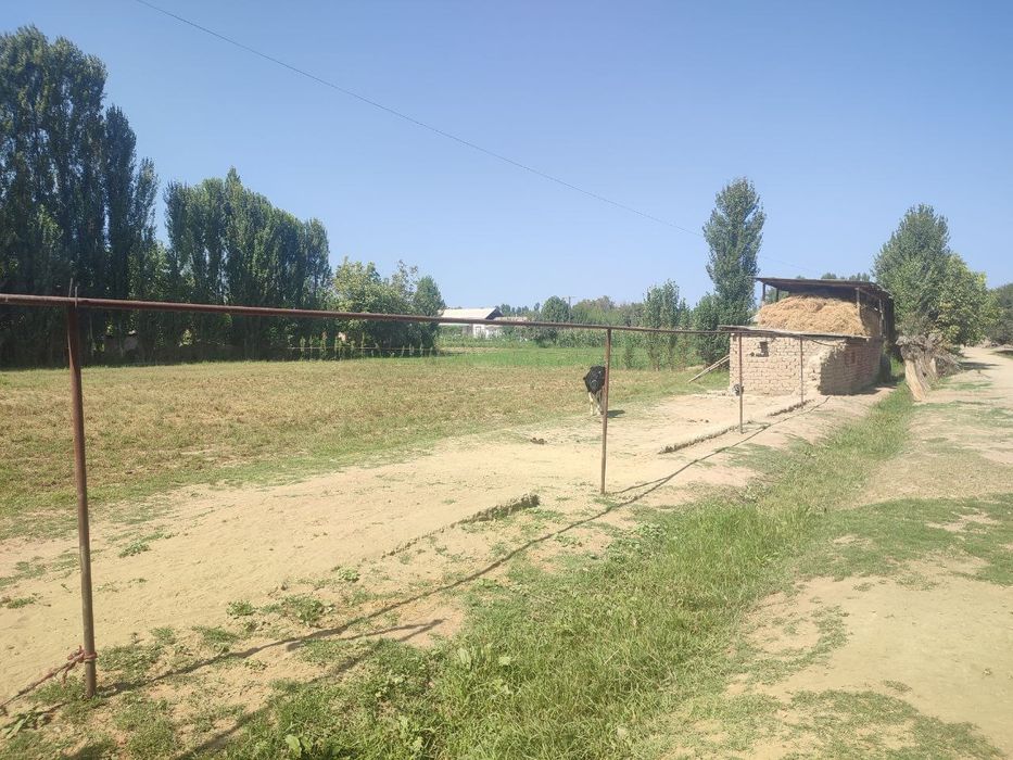 Участка сотилади