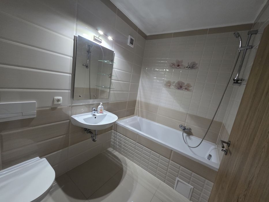 Apartament 2 camere  Coresi Mall
