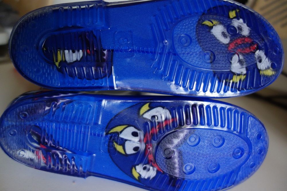 нови гумени ботуши Jiglz, 30ти номер - 3 броя