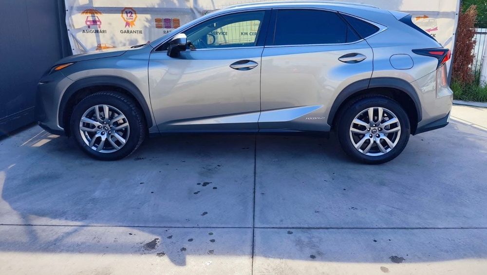 Lexus Seria NX Lexus NX 300h Hybrid AWD Executive