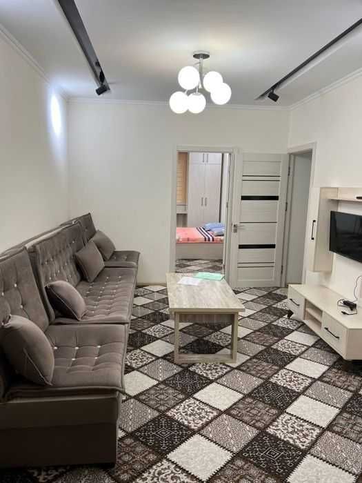 Аккуратная 2-х ком. кв. в самом центре города! Ц-5!