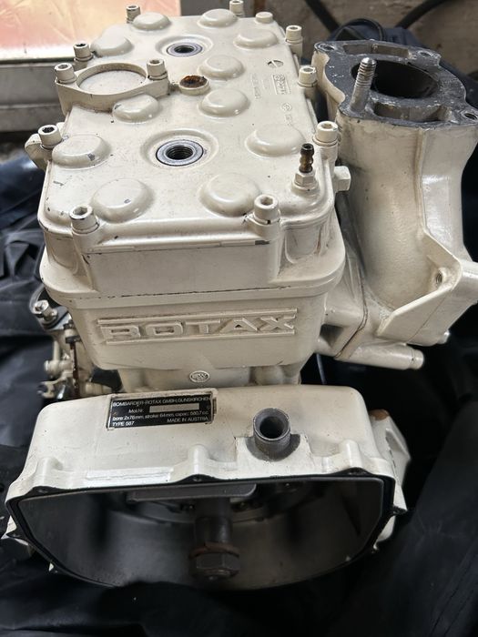 Motor skijet tip 587 provenienta SUA