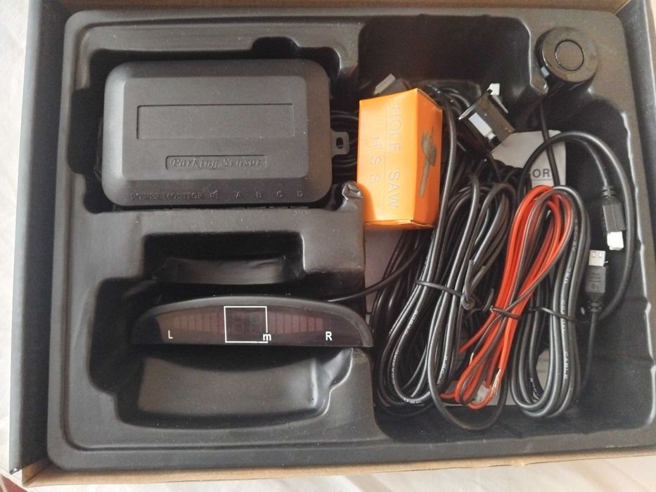 Парктроник 4сензора дисплей и звукова сигнализация