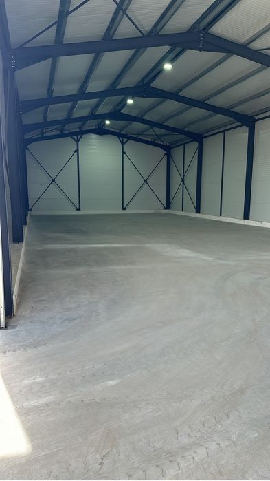 Inchiriez hala depozitare