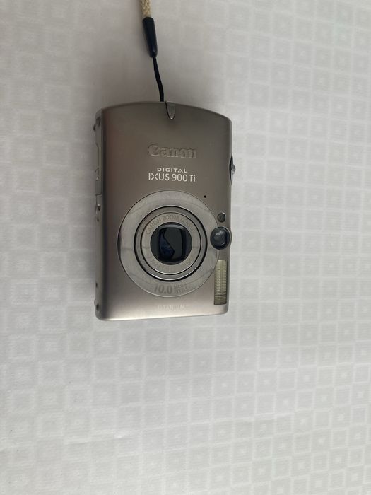 Продам цифровой фотоаппарат Canon ixus 900 Ti