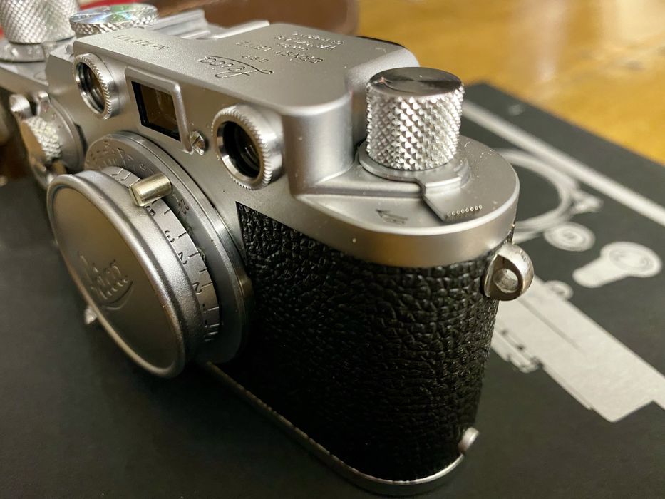 Leica IIIf res rial and self timer