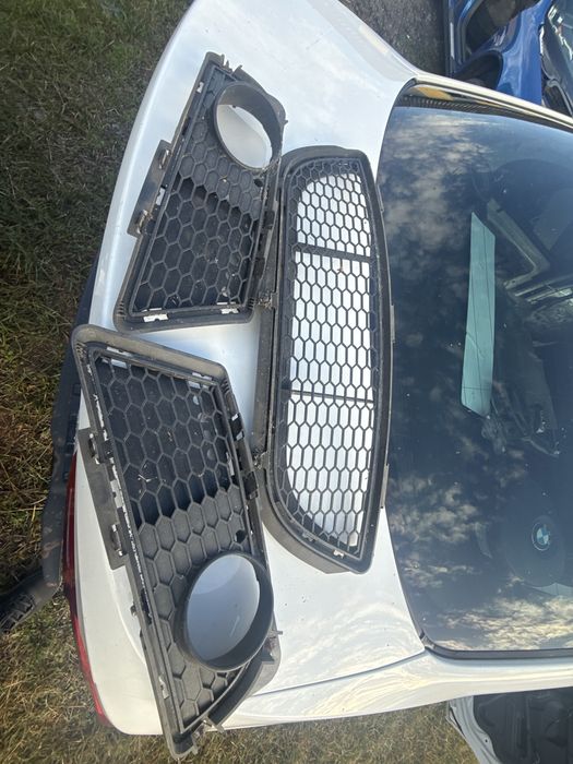 Grile Proiectoare / centrala BMW E90 / E91 LCI Facelfit M pachet