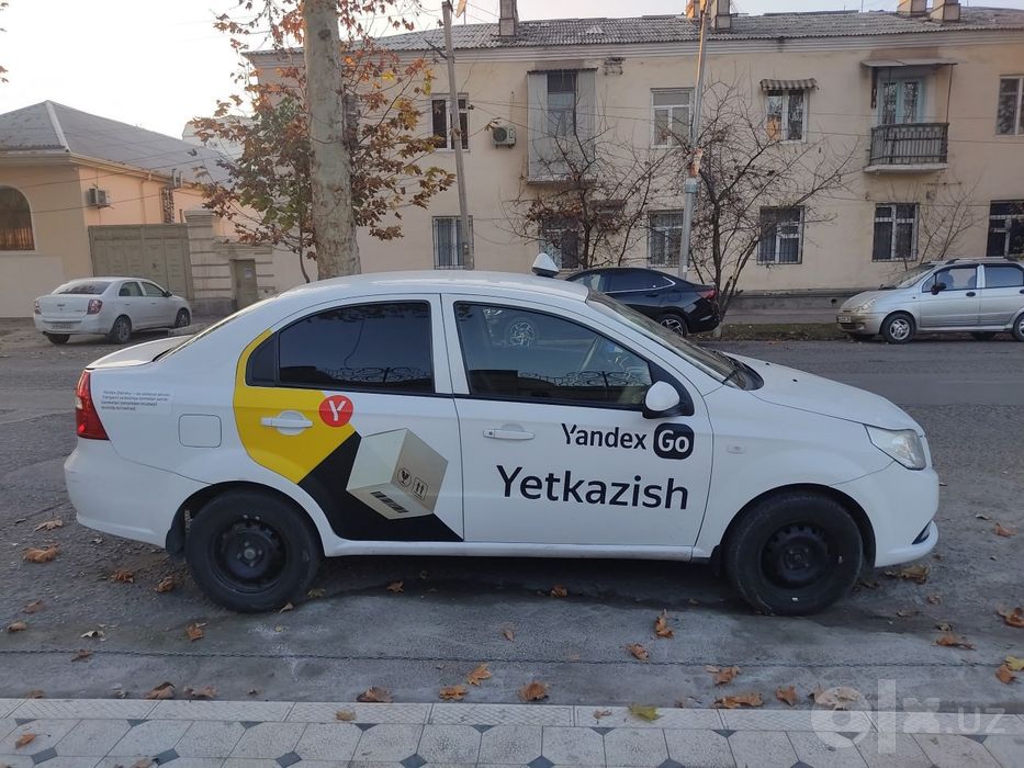 Yandex Fasten magnit brend brending sizning kompaniya logotipiga
