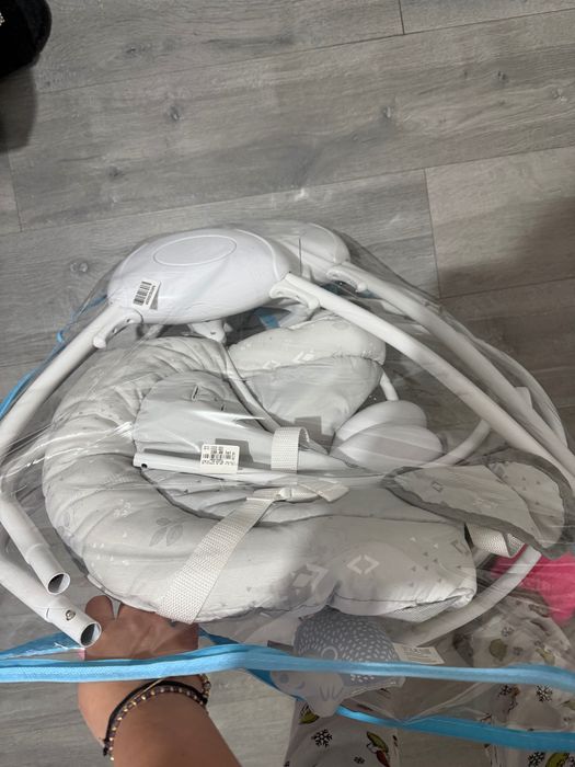 Leagăn electric bebeluși