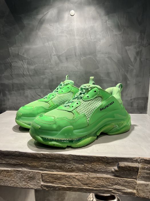 КАТО НОВИ Balenciaga Triple S Green 100% оригинални