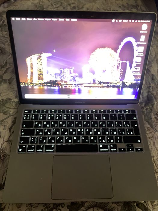 Mac book air 2020