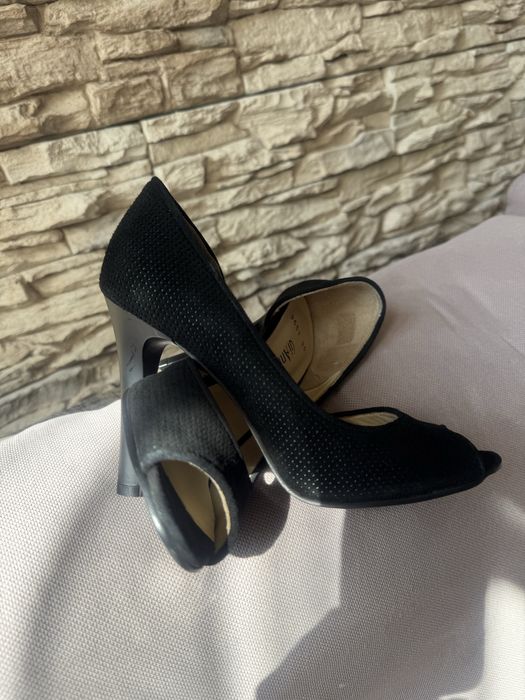 Дамски елегантни обувки от естествен велур GiAnni