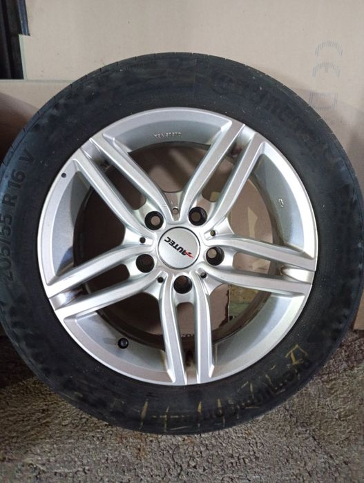BMW ALUTEK джанти със летни гуми 205/55/16 7J ET31 5x120 цо 70
