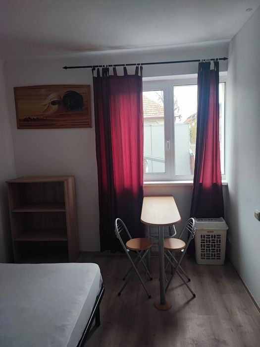 Garsonieră zona Calea Poplăcii