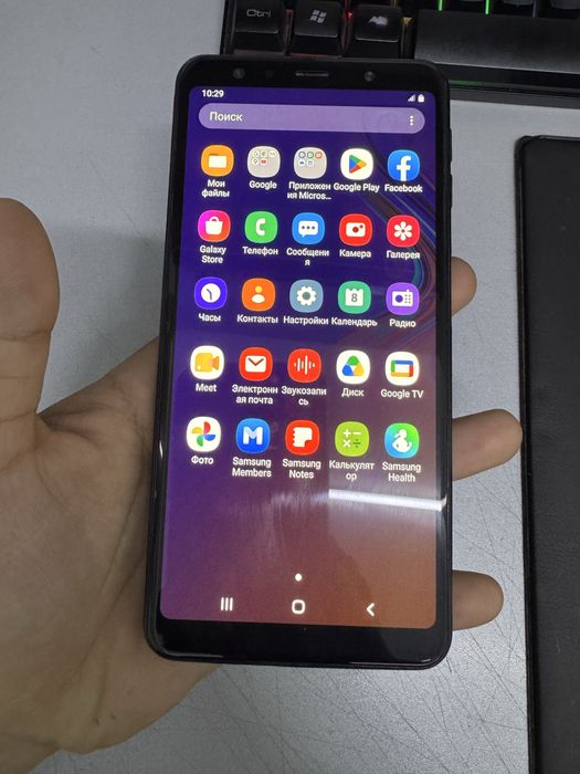 Samsung A 7 2018 sotiladi