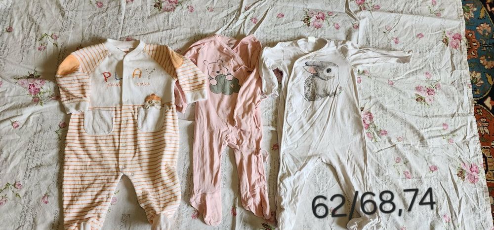 Лот дрешки за бебе момиче