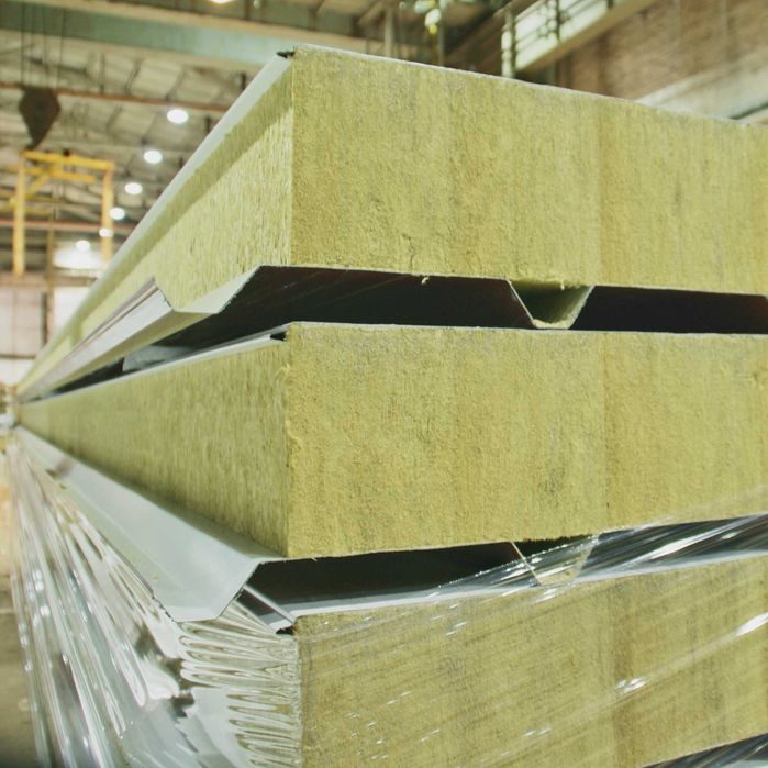 Mineral yundan issiqlik saqlagichli ishonchli sendvich panellar