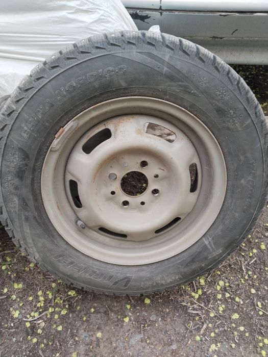 Шины 13 жаксы жагдайда