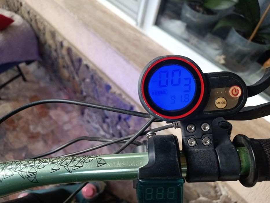 Trotineta electrică dual