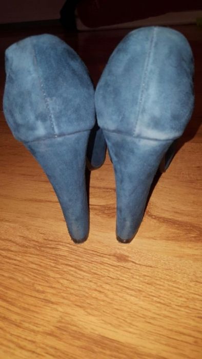 Pantofi piele intoarsa