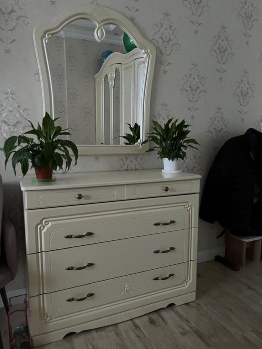 Спальньный гарнитур