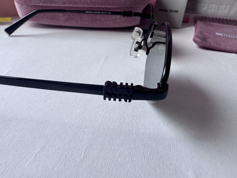 Ochelari de soare Miu Miu SMU 56Z 56-17 140, Noi