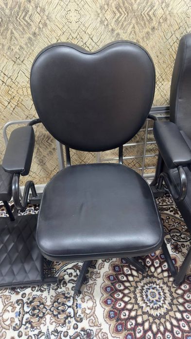 Samarqand Shaharda Salon jixozlari sotiladi