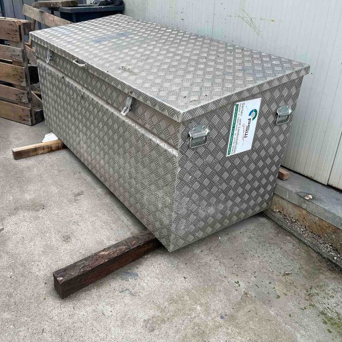 Алуминиев контейнер за инструменти