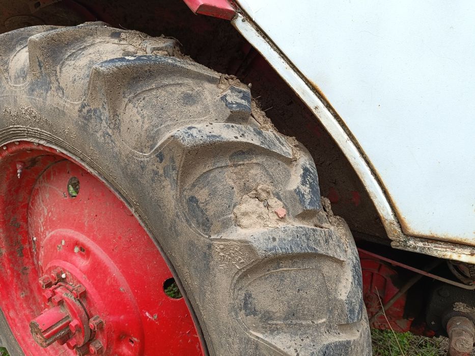 Продава се ЮМЗ 6Л