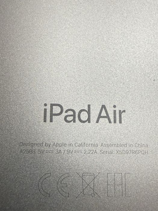 Apple iPad Air 5 , модел A2588. Процесор: Apple M1