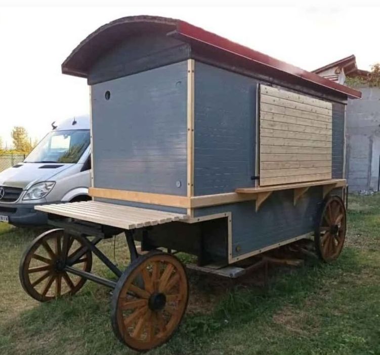 Rulota fast food, car vienez