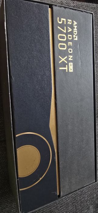 Placa Video Ati 5700xt 8Gb 256Bit 50 Aniversary Eddition cu Semnatura Ati