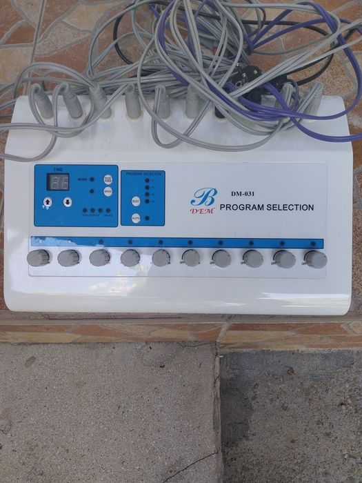 Aparat de electrostimulare