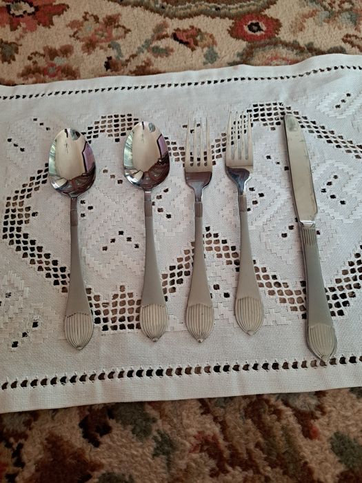Set tacâm auriu din oțel inoxidabil, două persoane (18/10)