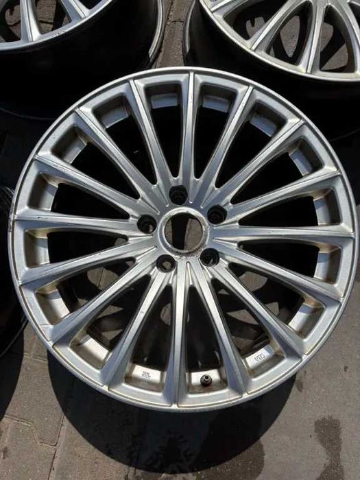 Jante aliaj Torque 18" 5x114.3 - set 4 buc, cu capace și prezoane
