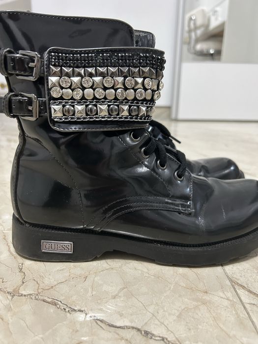 Дамски боти Guess