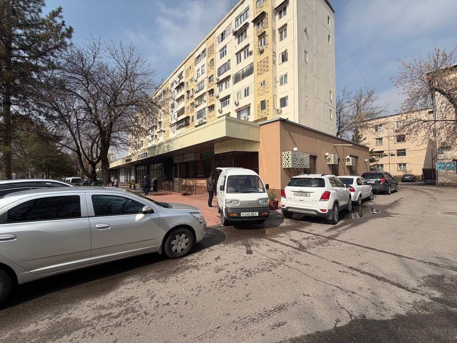 Продаётся Нежилое Помещение 695 м2 ул.Абдулла Кадыри гос-ца Ramada