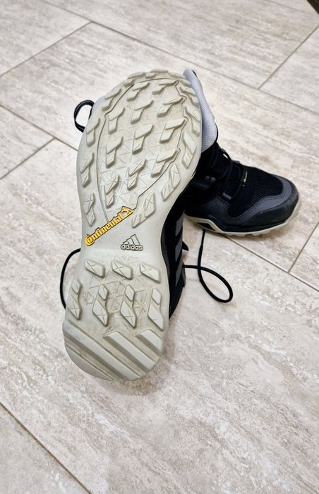 Туристическ обувки Adidas TERREX