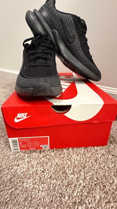 Nike uplift sc кроссовки