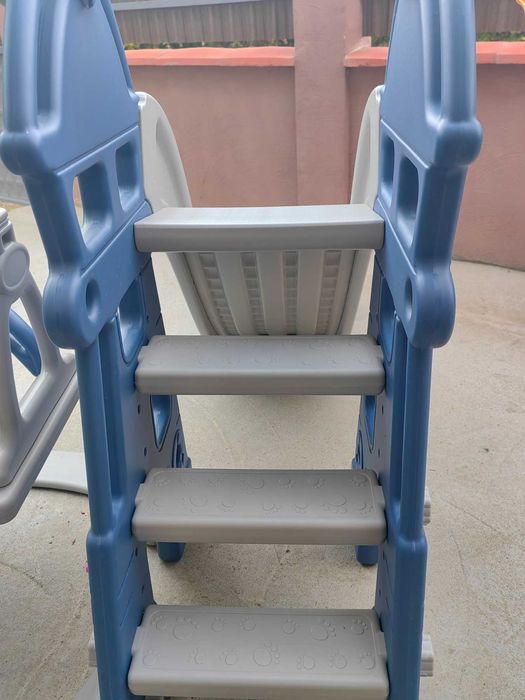 Детска Пързалка 4 в 1 -Люлка, стълба, Баскетболен кош