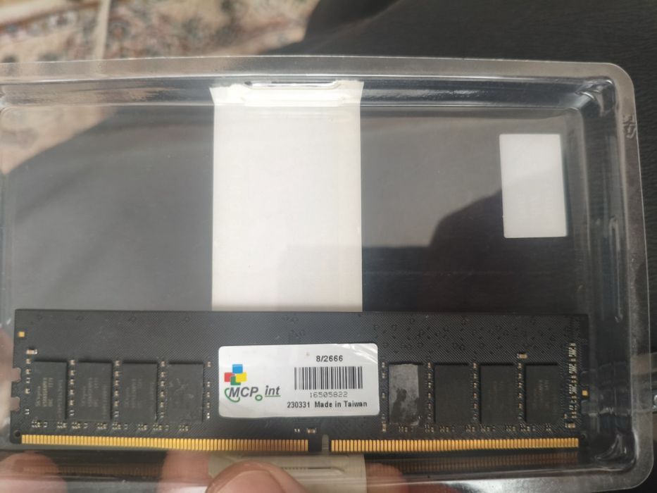 Озу  8gb 2666 частотой DDR4