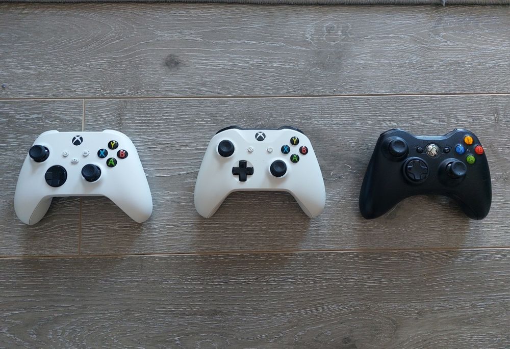 Продам джойстики Xbox
