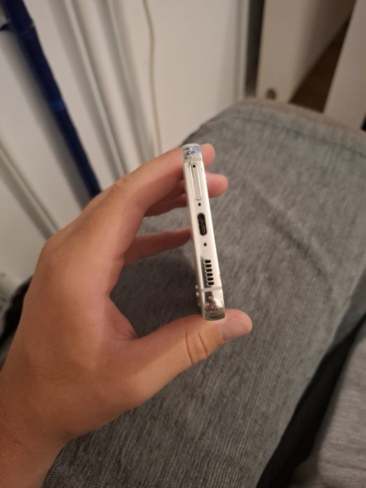 samsung galaxy s23   256 gb  stare bună
