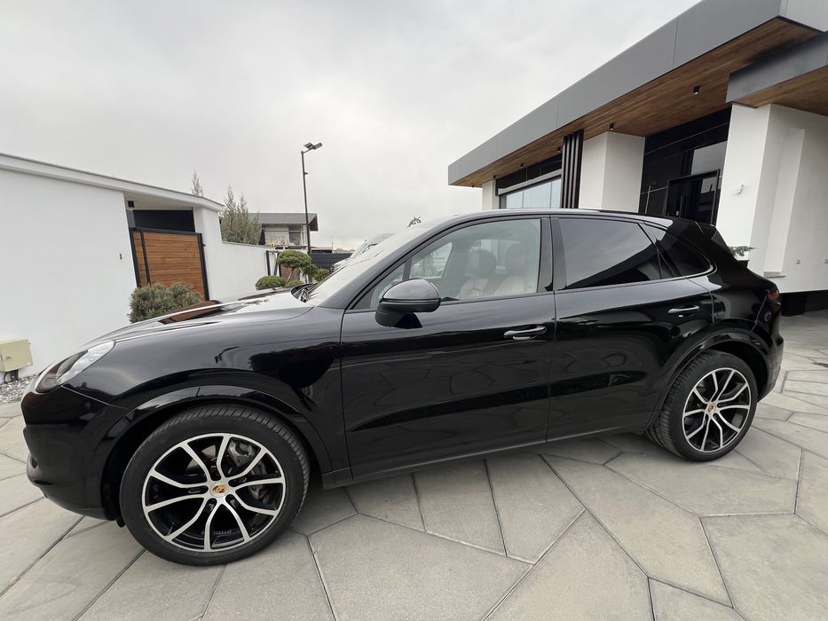 PORSCHE Cayenne 2018 — imagine 4