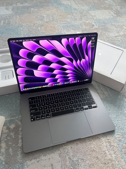 Apple MacBook Air 15 M2