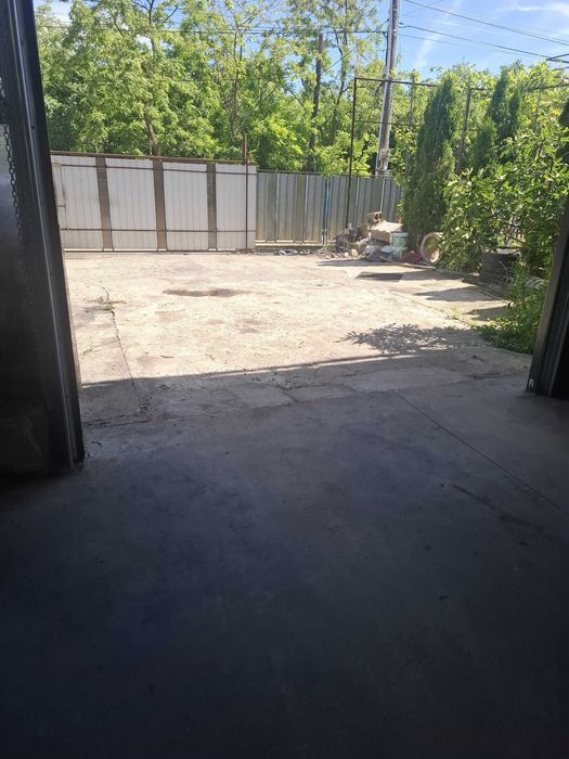 Inchiriez hala pentru service auto Bacau